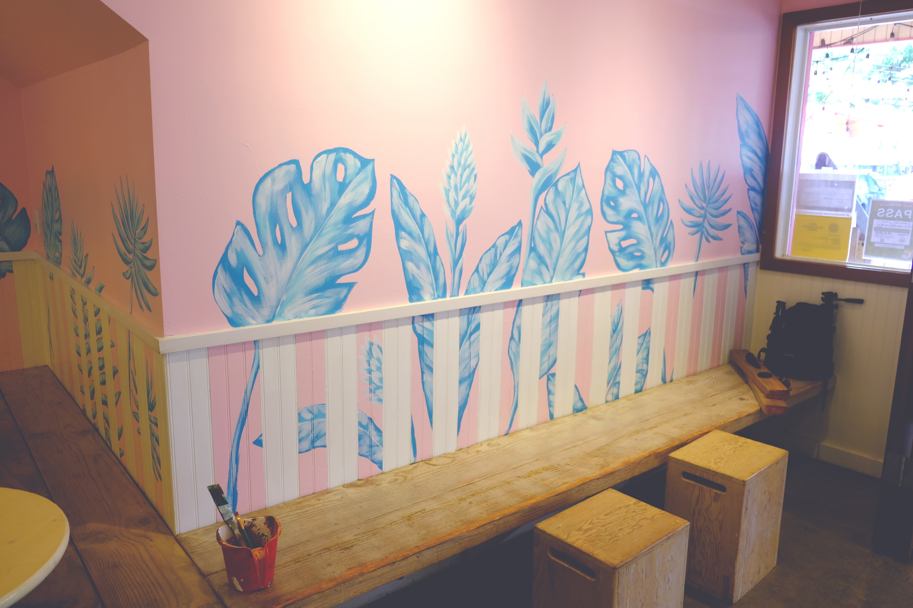 Botanical wall accent — O'ahu, HI